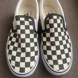 🚫SOLD🚫 Classic Vans Checkered slip-ons